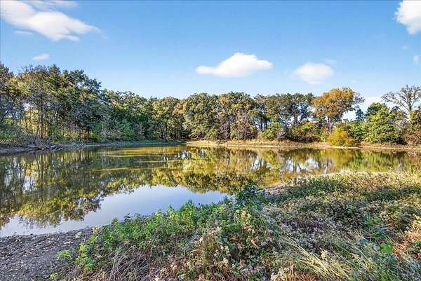 26 Acres of Recreational Land with Home for Sale in Eustace, Texas