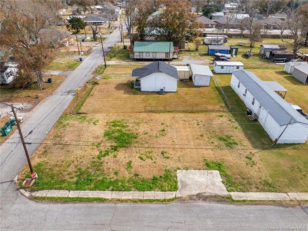 0.12 Acres of Mixed-Use Land for Sale in Sulphur, Louisiana