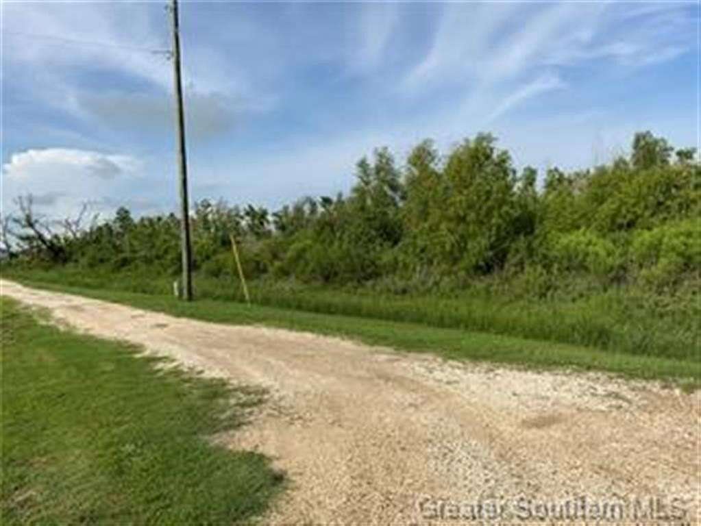 5.68 Acres of Residential Land for Sale in Hackberry, Louisiana