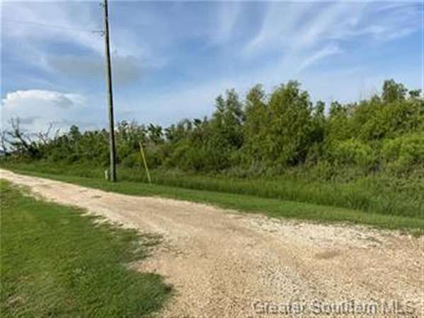 5.68 Acres of Residential Land for Sale in Hackberry, Louisiana