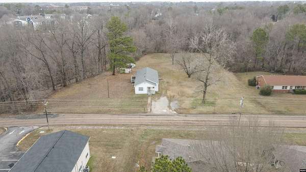 1.5 Acres of Residential Land with Home for Sale in Martin, Tennessee