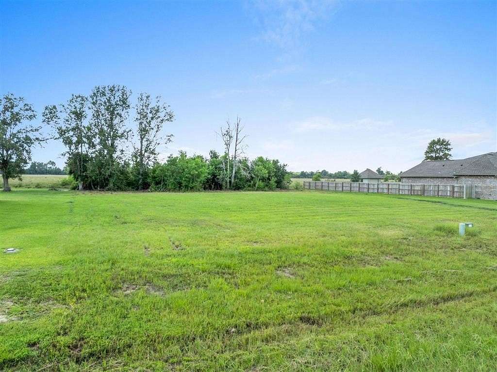 0.33 Acres of Residential Land for Sale in Iowa, Louisiana