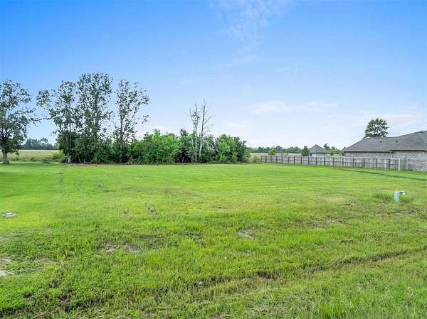 0.33 Acres of Residential Land for Sale in Iowa, Louisiana