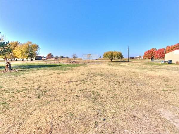 1 Acre of Residential Land for Sale in Kingfisher, Oklahoma