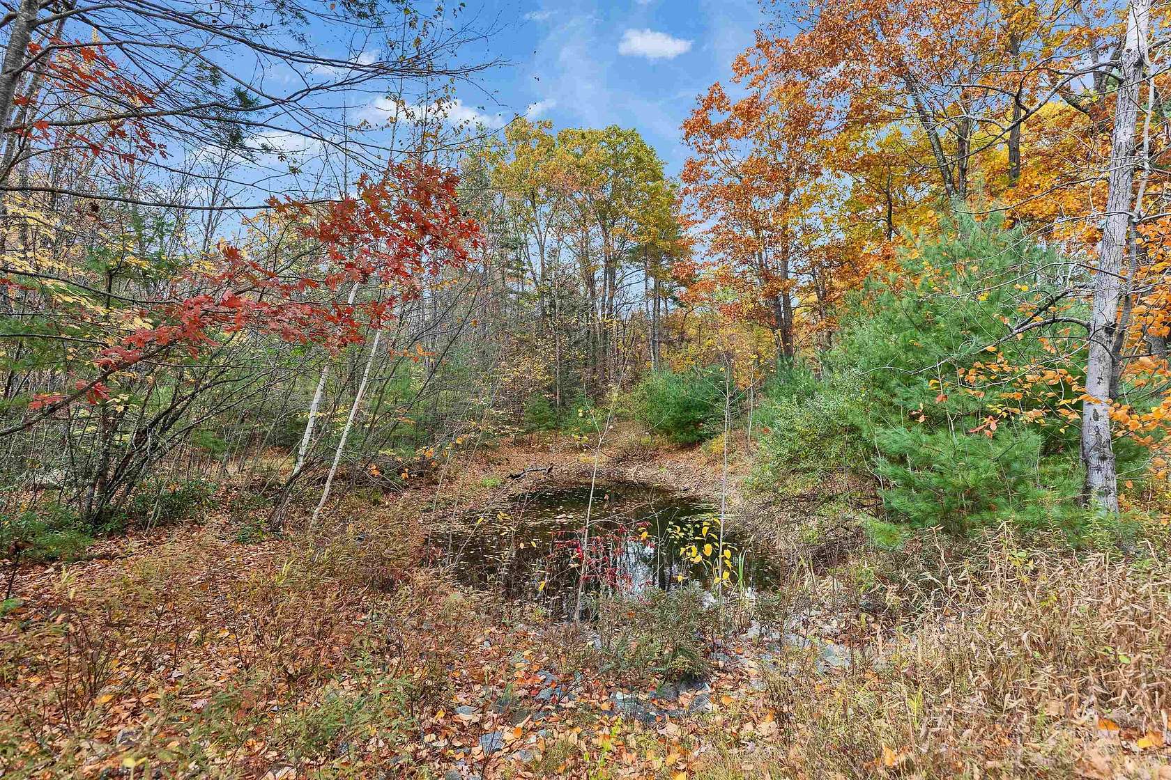 1.24 Acres of Land for Sale in Brookline, New Hampshire
