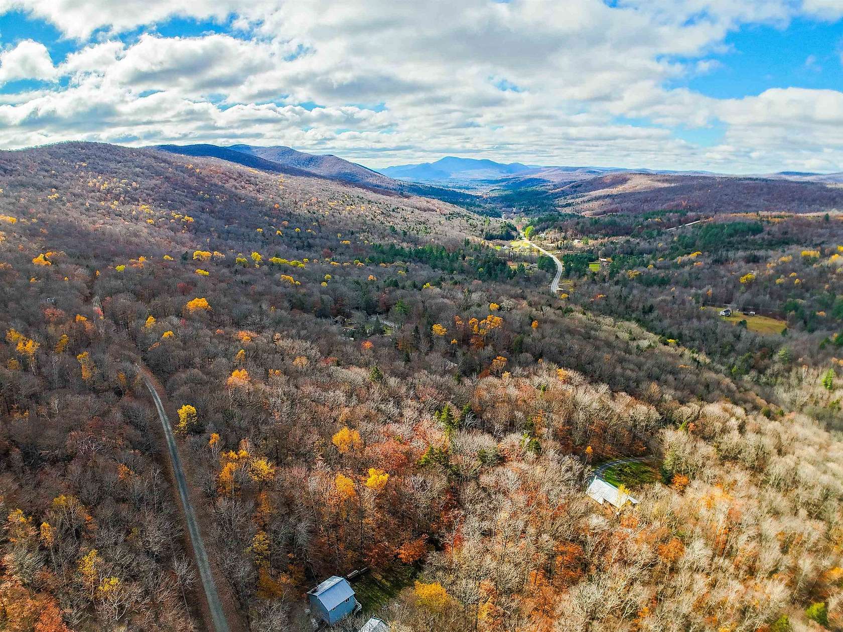 1.2 Acres of Residential Land for Sale in Readsboro, Vermont