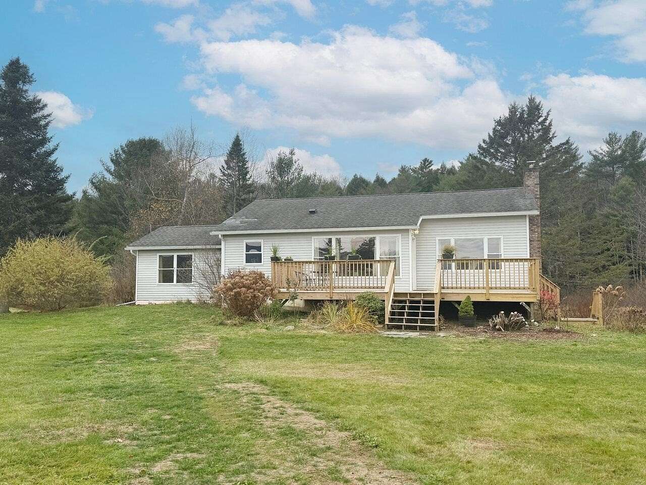 2.2 Acres of Residential Land with Home for Sale in Jericho, Vermont