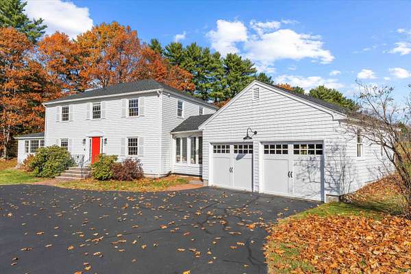 3.59 Acres of Residential Land with Home for Sale in Bow Town, New Hampshire