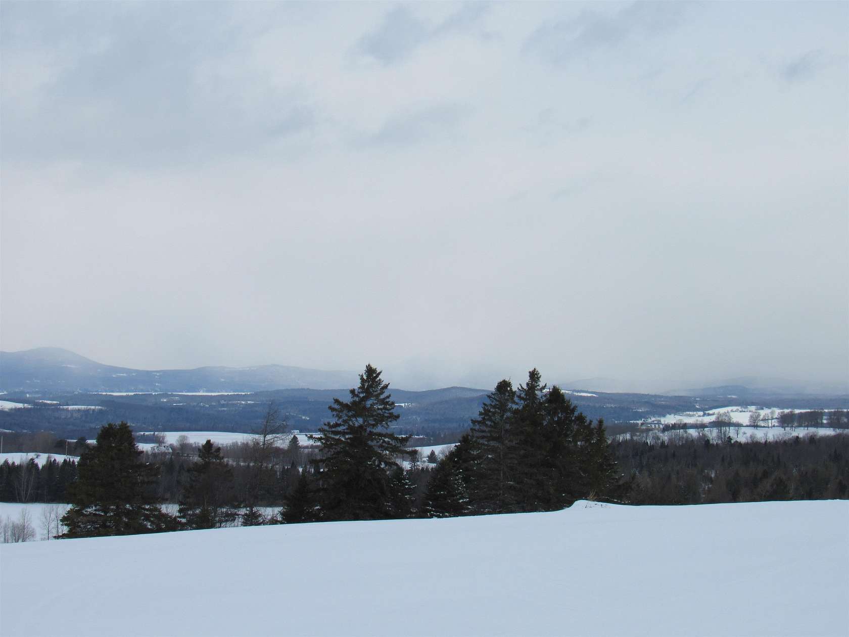 7 Acres of Residential Land for Sale in Derby Town, Vermont