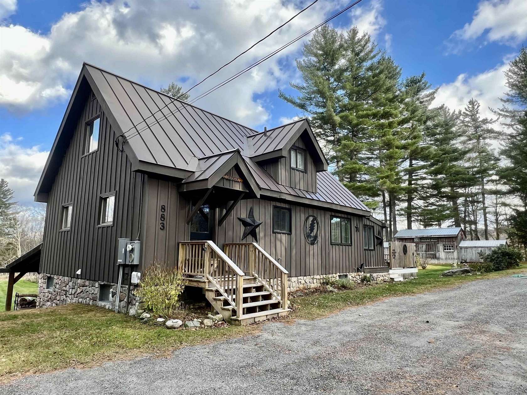 7.43 Acres of Residential Land with Home for Sale in Wardsboro, Vermont