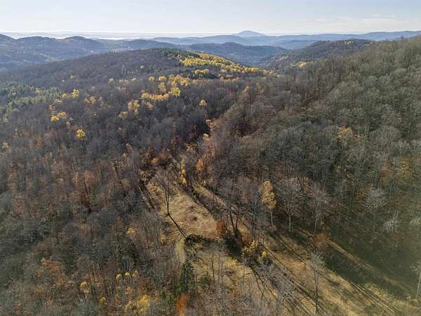 61.5 Acres of Recreational & Residential Land for Sale in Pomfret, Vermont
