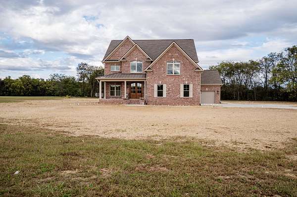 5 Acres of Residential Land with Home for Sale in Lascassas, Tennessee