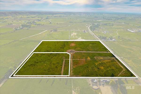 9.85 Acres of Residential Land for Sale in Emmett, Idaho