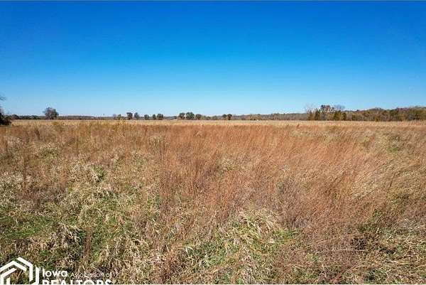 13 Acres of Recreational Land & Farm for Sale in Keokuk, Iowa