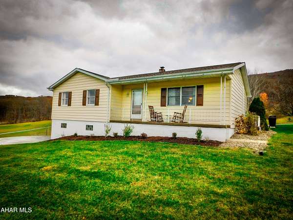 1.8 Acres of Residential Land with Home for Sale in Hollidaysburg, Pennsylvania