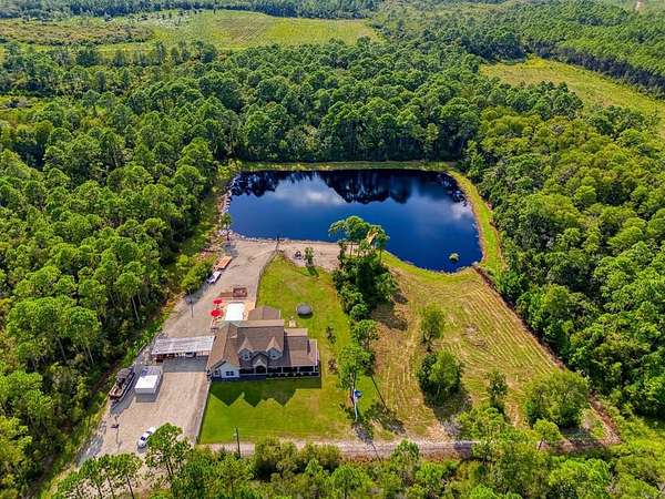 4 Acres of Residential Land with Home for Sale in Apalachicola, Florida