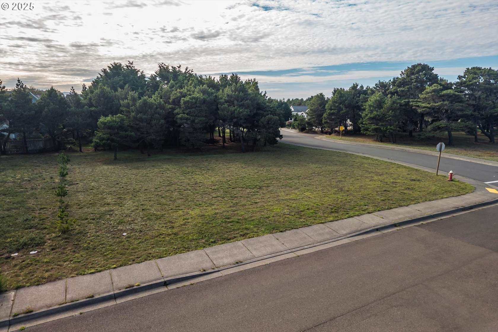 0.25 Acres of Residential Land for Sale in Bandon, Oregon