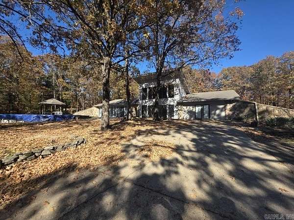 4 Acres of Residential Land with Home for Sale in Paragould, Arkansas