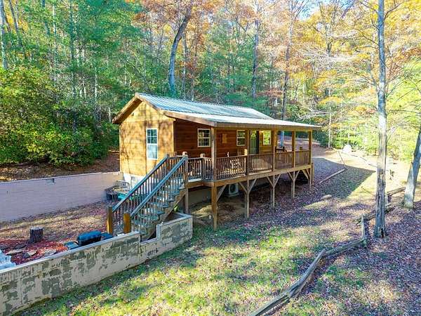1.26 Acres of Land with Home for Sale in Murphy, North Carolina