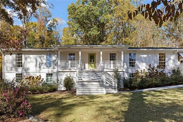 5.1 Acres of Residential Land with Home for Sale in Chattahoochee Hills, Georgia