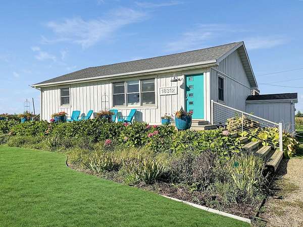 16.7 Acres of Land with Home for Lease in Three Oaks, Michigan