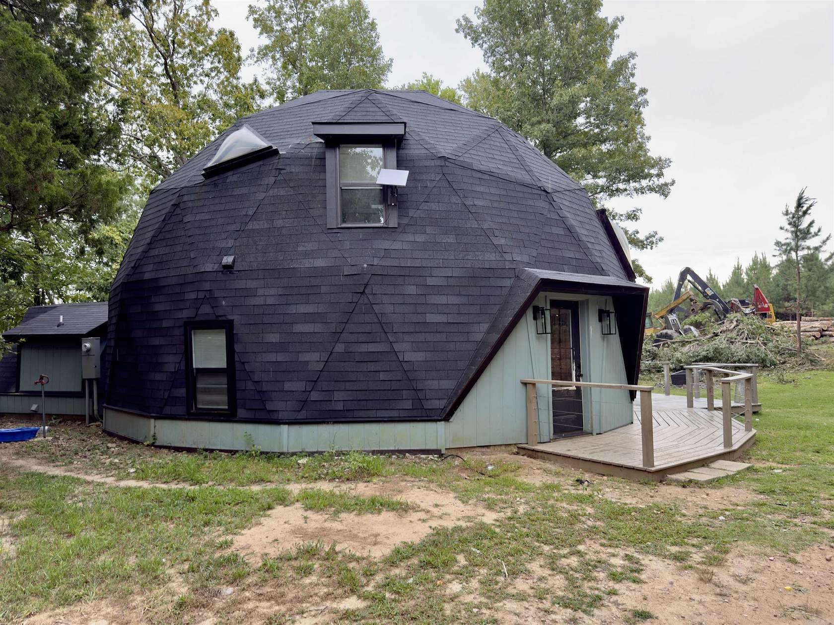 28.6 Acres of Recreational Land with Home for Sale in Mountain View, Arkansas