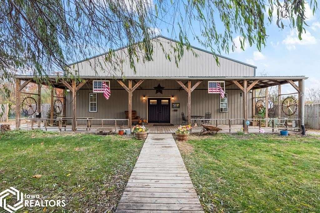 2 Acres of Mixed-Use Land for Sale in Unionville, Iowa