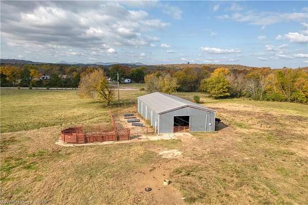 113 Acres of Land for Sale in Mansfield, Arkansas
