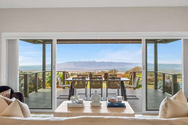 8 Acres of Residential Land with Home for Sale in Kula, Hawaii