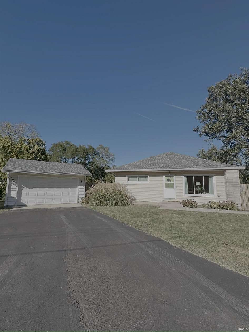 2.57 Acres of Residential Land with Home for Sale in Yorktown, Indiana