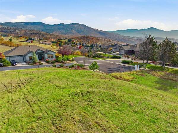 0.29 Acres of Residential Land for Sale in Medford, Oregon