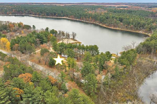 4 Acres of Residential Land for Sale in Hancock, Wisconsin