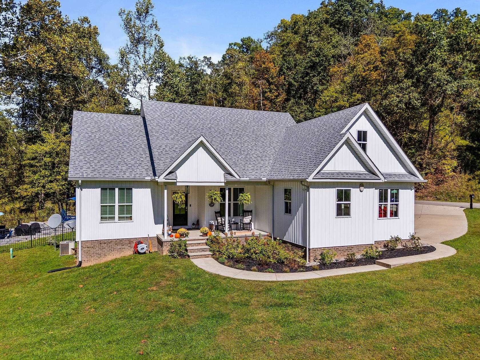 16.1 Acres of Land with Home for Sale in Barboursville, West Virginia