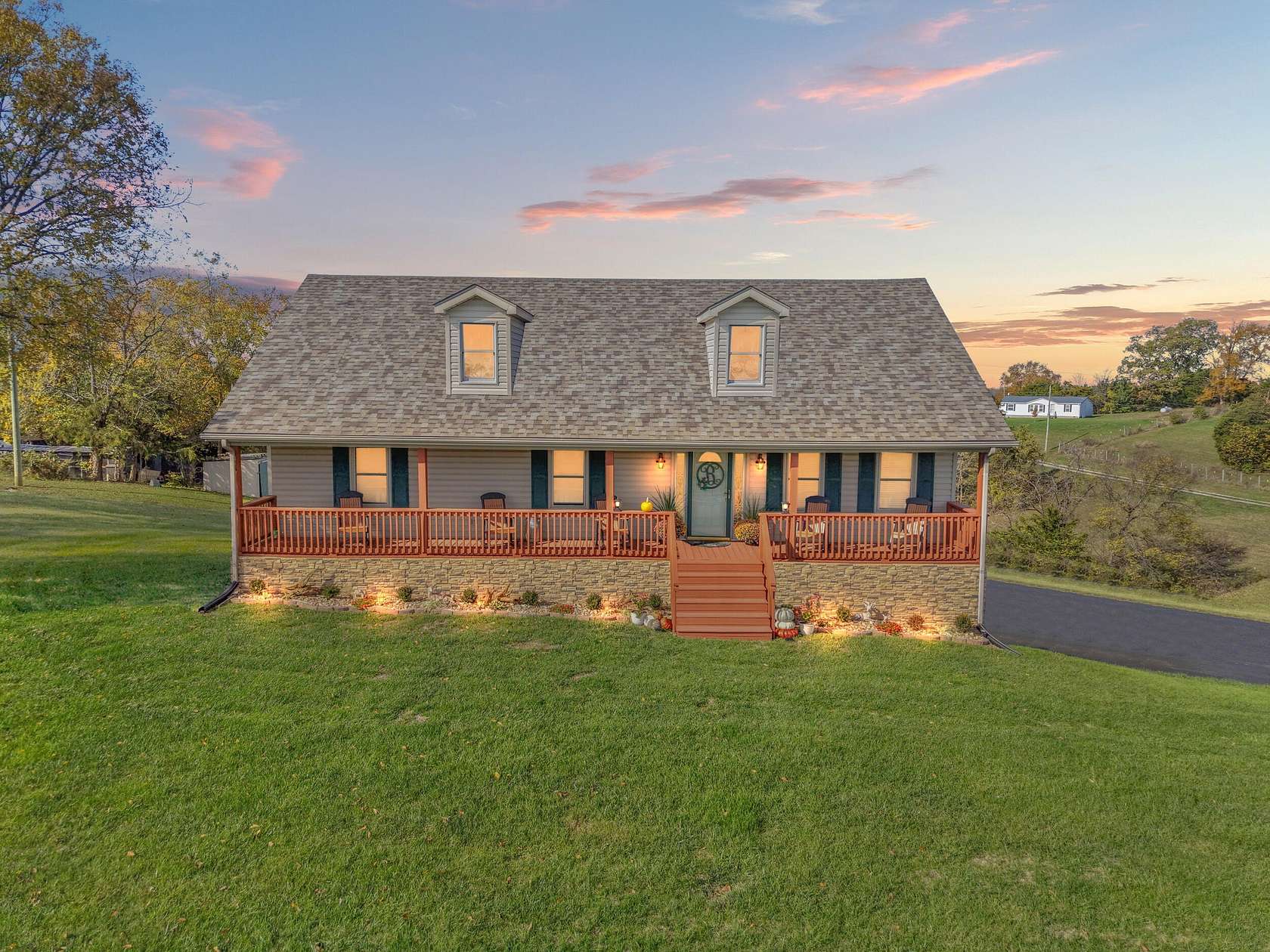 3 Acres of Residential Land with Home for Sale in Harrodsburg, Kentucky