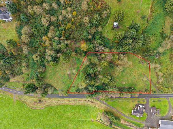 3 Acres of Residential Land for Sale in Tillamook, Oregon