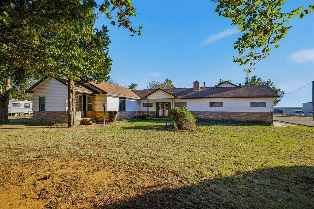 4.65 Acres of Improved Mixed-Use Land for Sale in Oklahoma City, Oklahoma