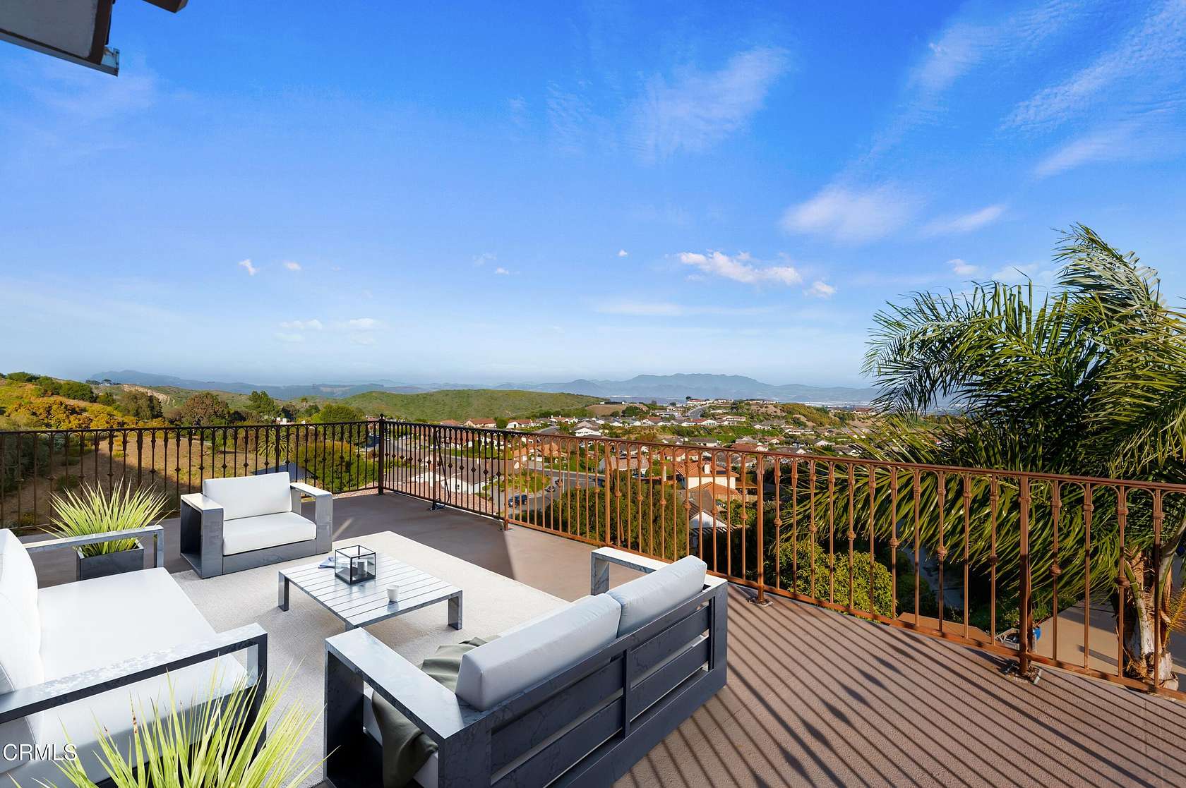 19.6 Acres of Land with Home for Sale in Ventura, California