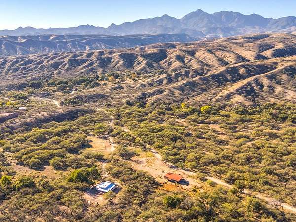 38 Acres of Land with Home for Sale in Sonoita, Arizona