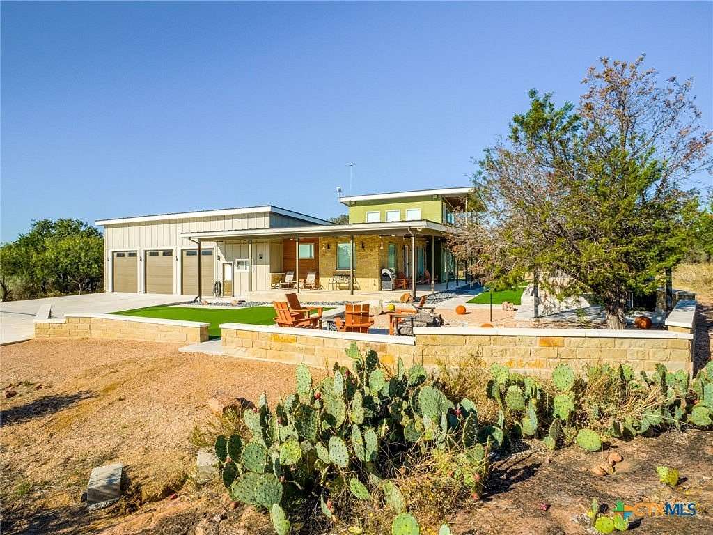 39 Acres of Land with Home for Sale in Burnet, Texas