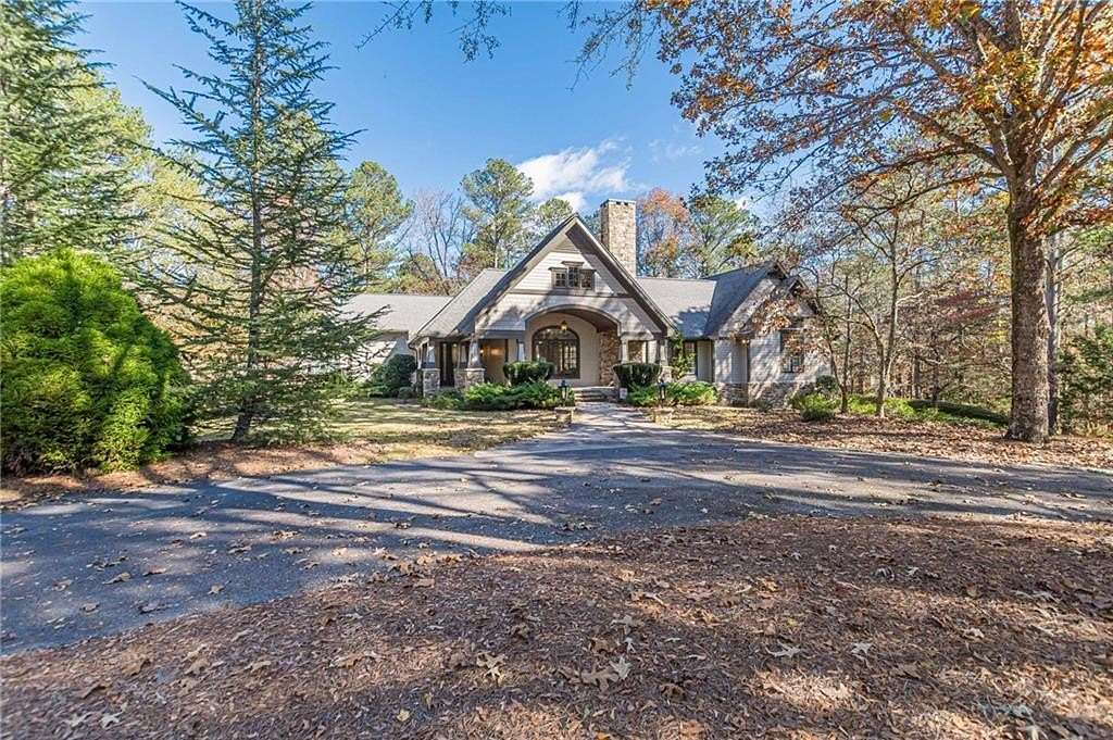 18 Acres of Land with Home for Sale in Douglasville, Georgia