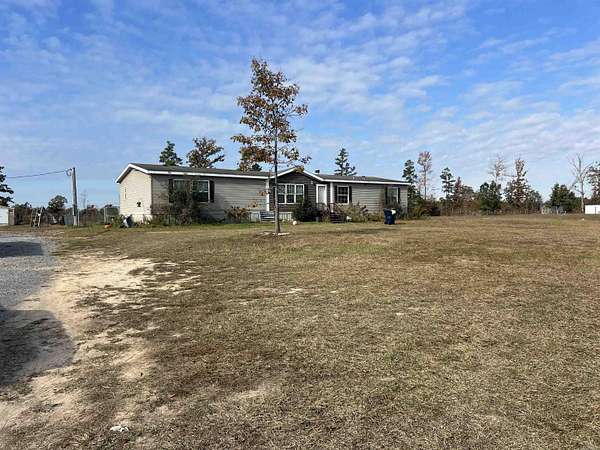 3 Acres of Land with Home for Sale in Redfield, Arkansas