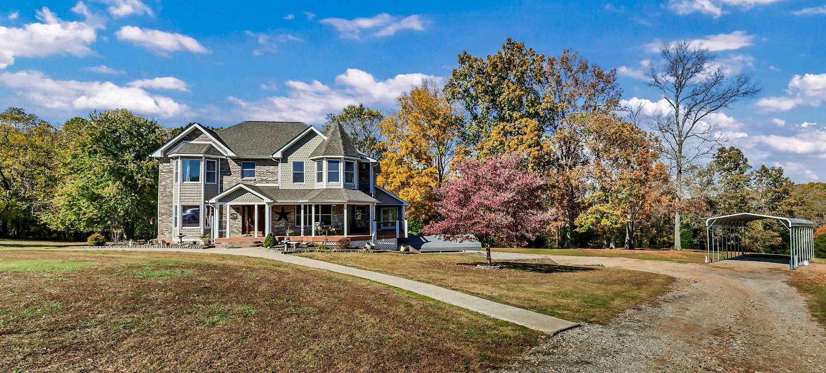 52.6 Acres of Land with Home for Sale in Clarksville, Tennessee