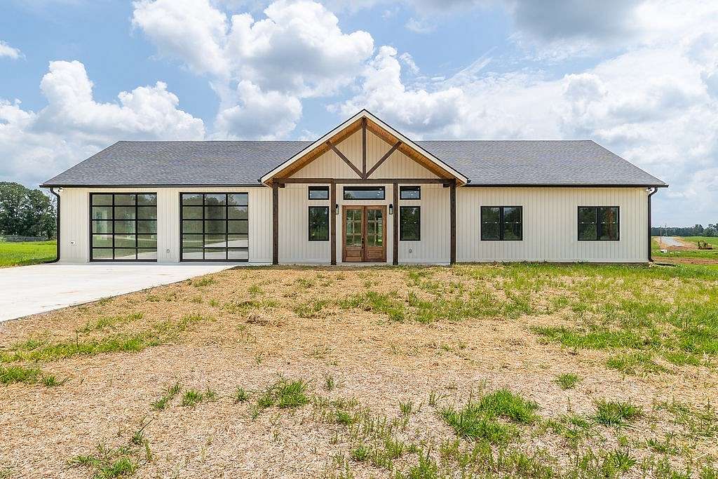 1.5 Acres of Residential Land with Home for Sale in Loretto, Tennessee