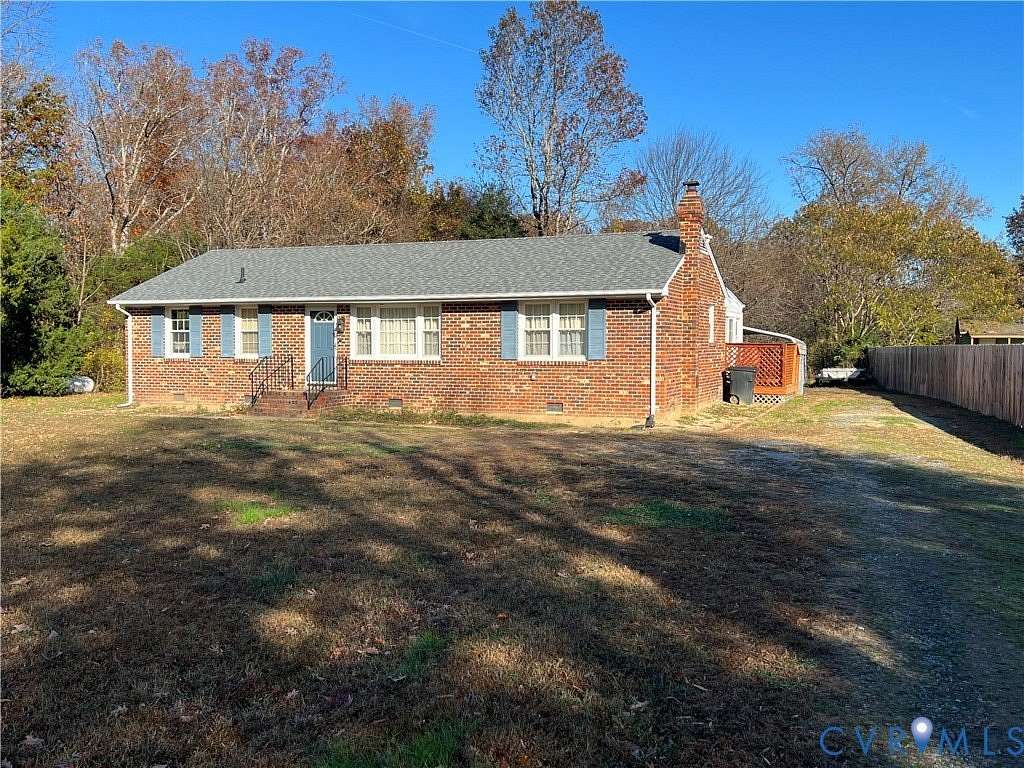 1.67 Acres of Residential Land with Home for Sale in Mechanicsville, Virginia