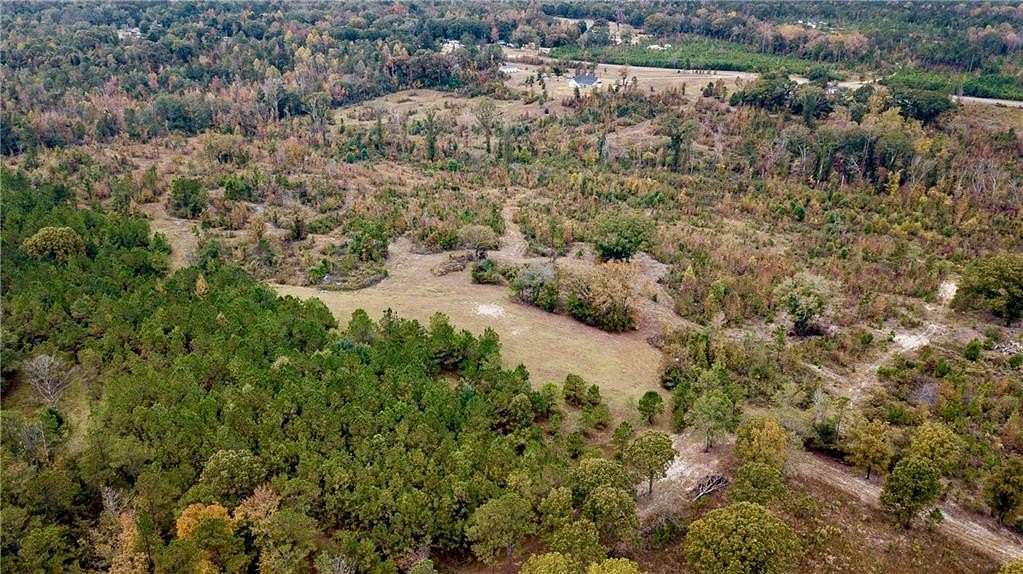 39.2 Acres of Recreational & Residential Land for Sale in Hurtsboro, Alabama