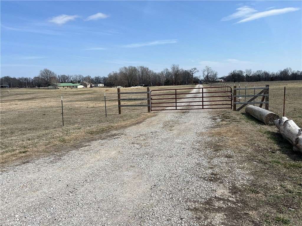 3 Acres of Residential Land for Sale in Springdale, Arkansas