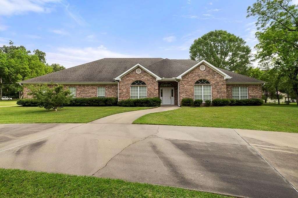 5.24 Acres of Land with Home for Sale in Garrison, Texas