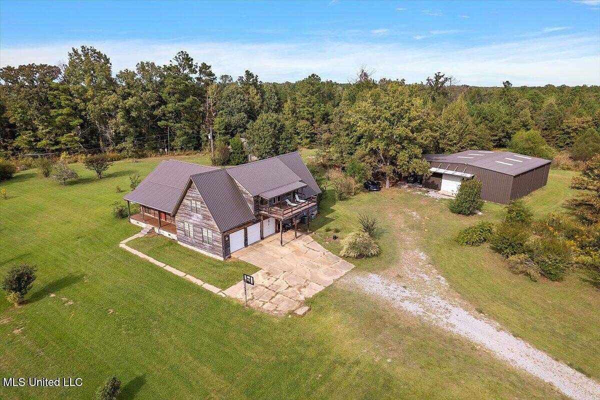 8 Acres of Residential Land with Home for Sale in Lena, Mississippi