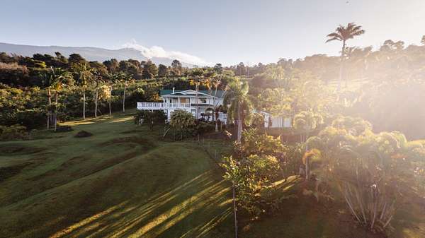 5.75 Acres of Residential Land with Home for Sale in Holualoa, Hawaii