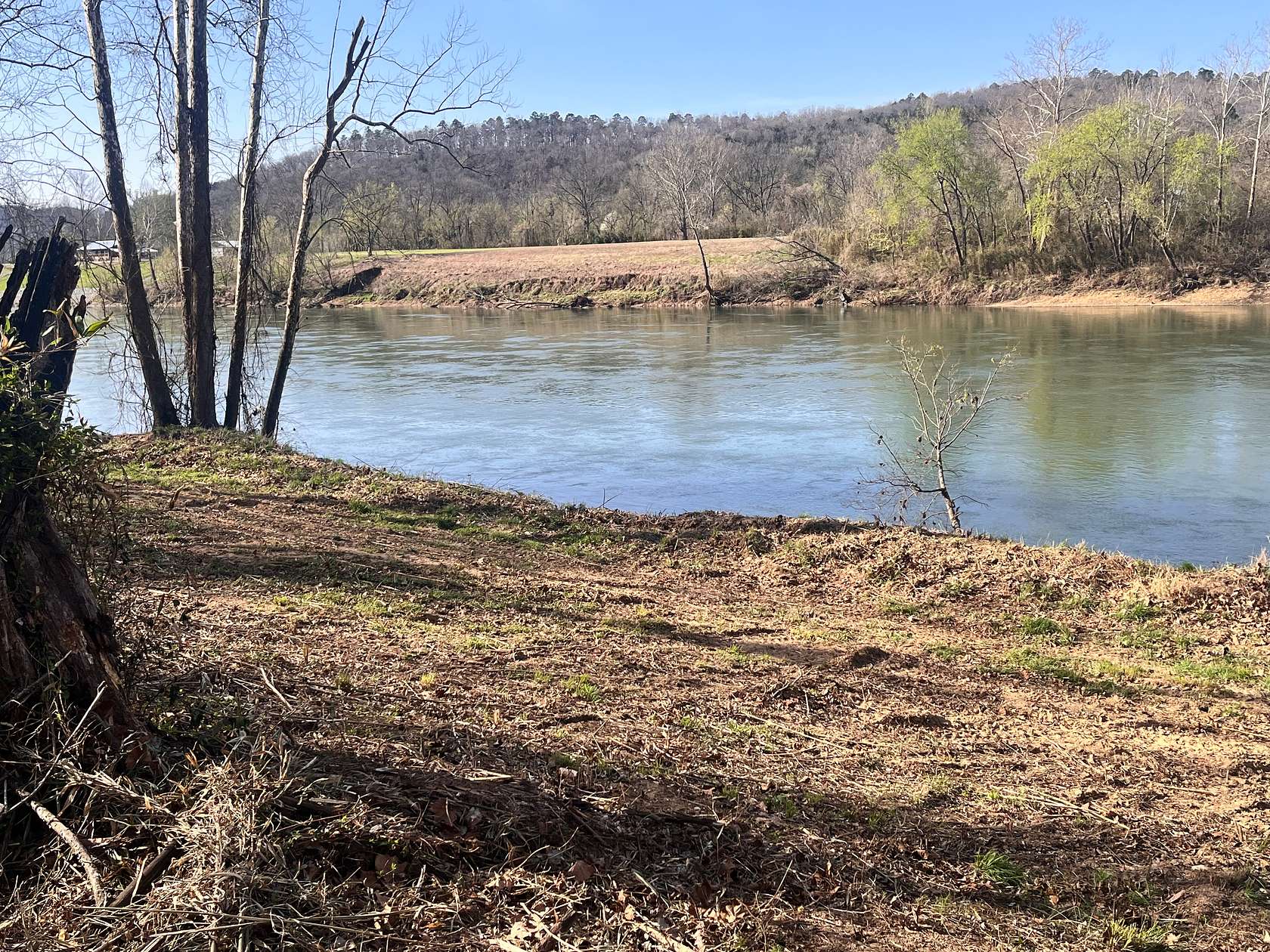 1.27 Acres of Residential Land for Sale in Melbourne, Arkansas